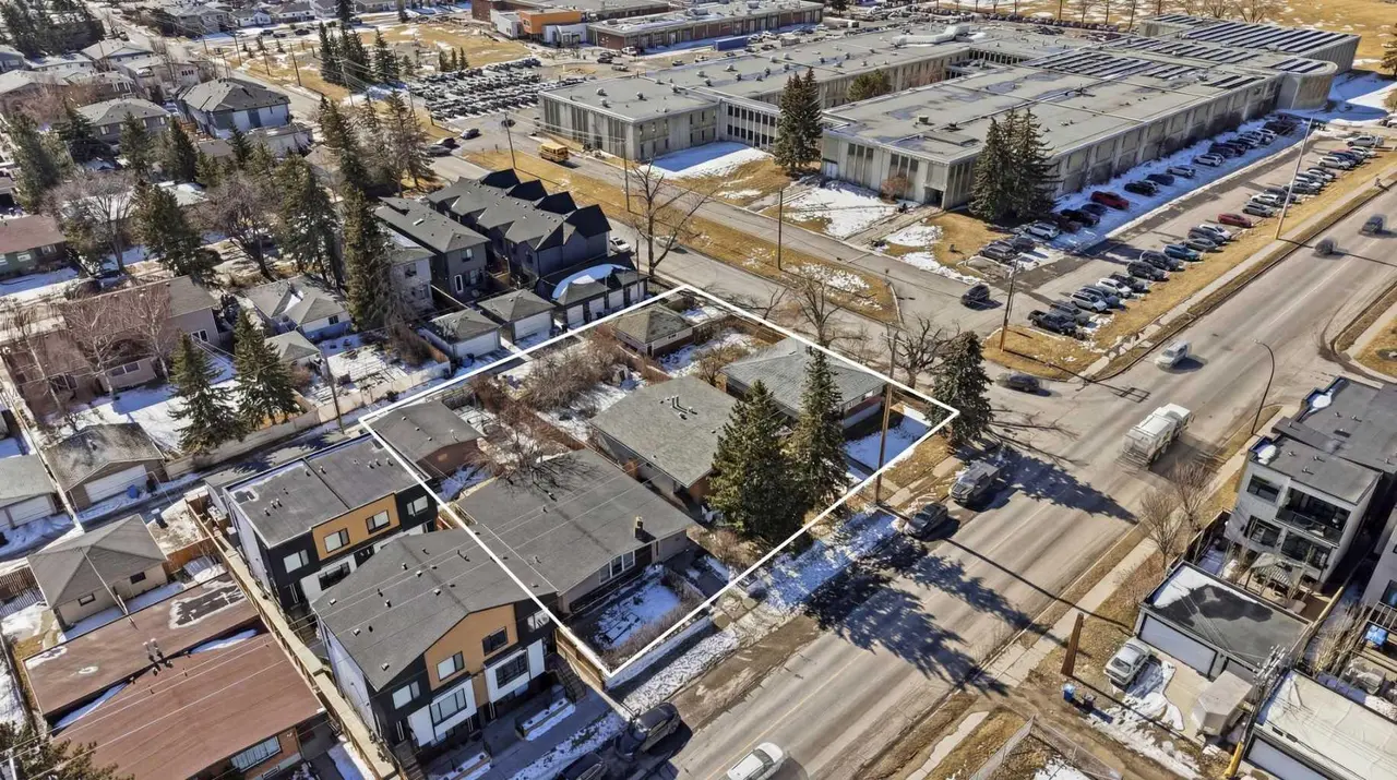 2135, 2139, 2143 50 Avenue SW