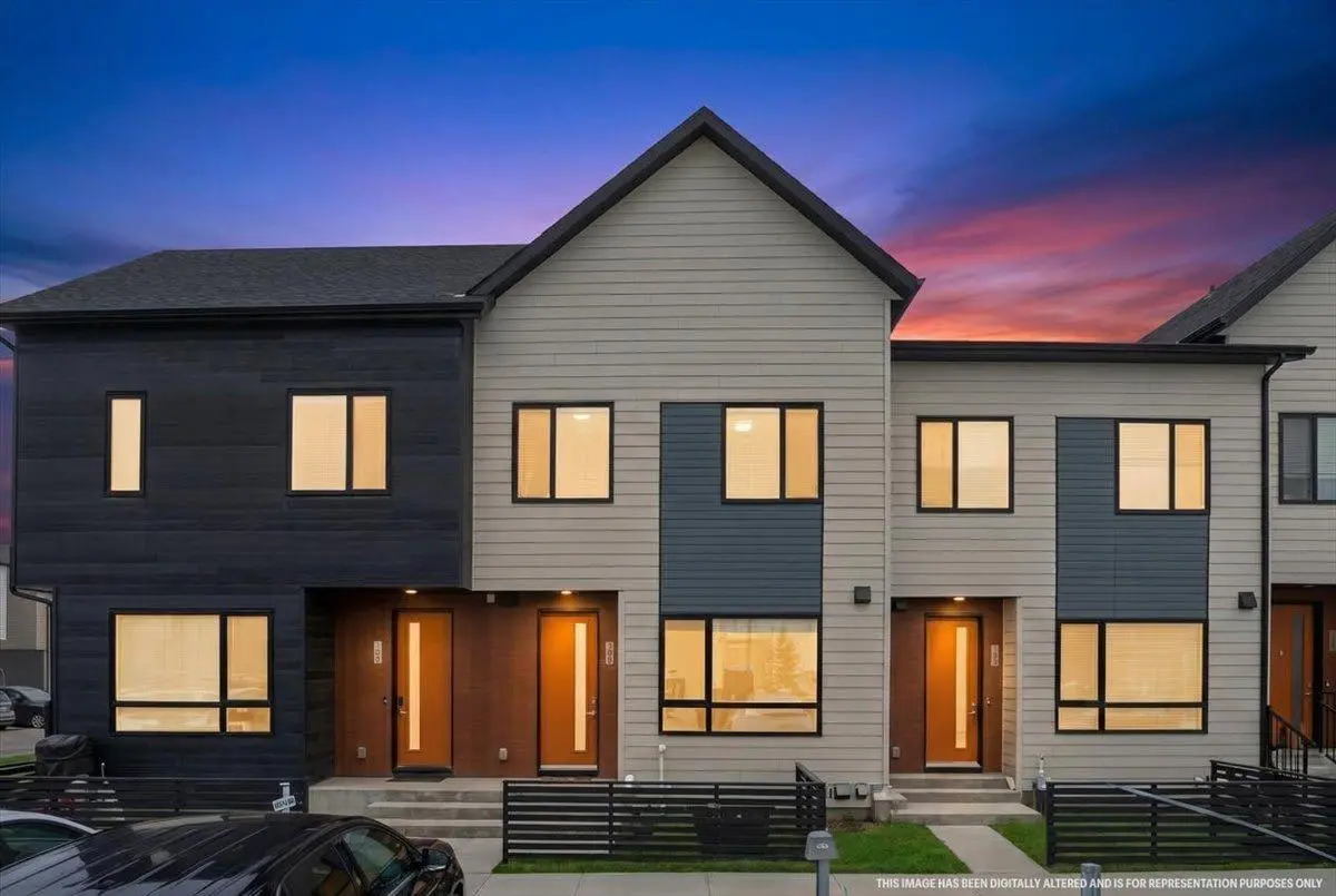 123 Redstone Crescent NE