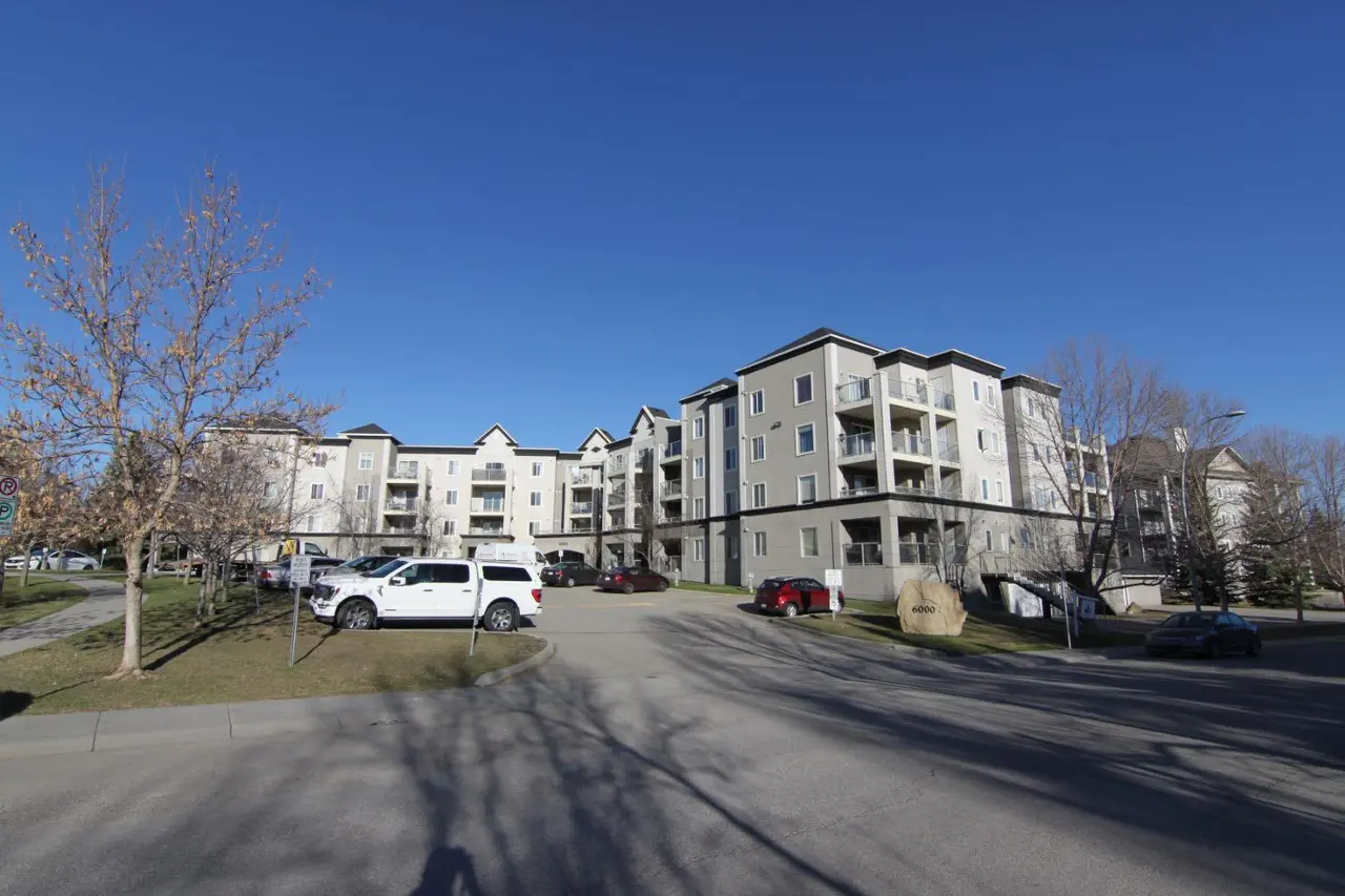 319, 6000 Somervale Court SW