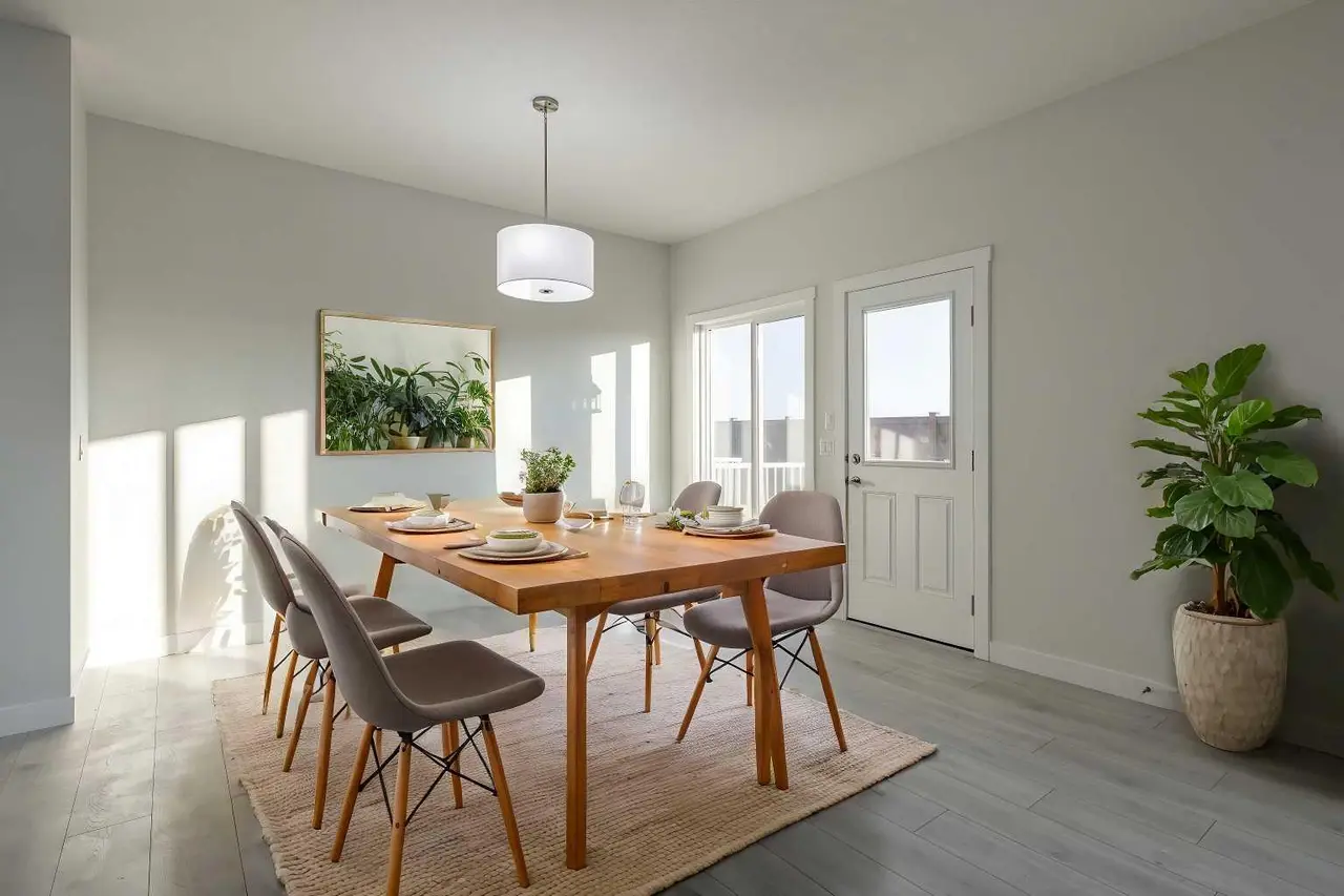 385 Sora Park SE