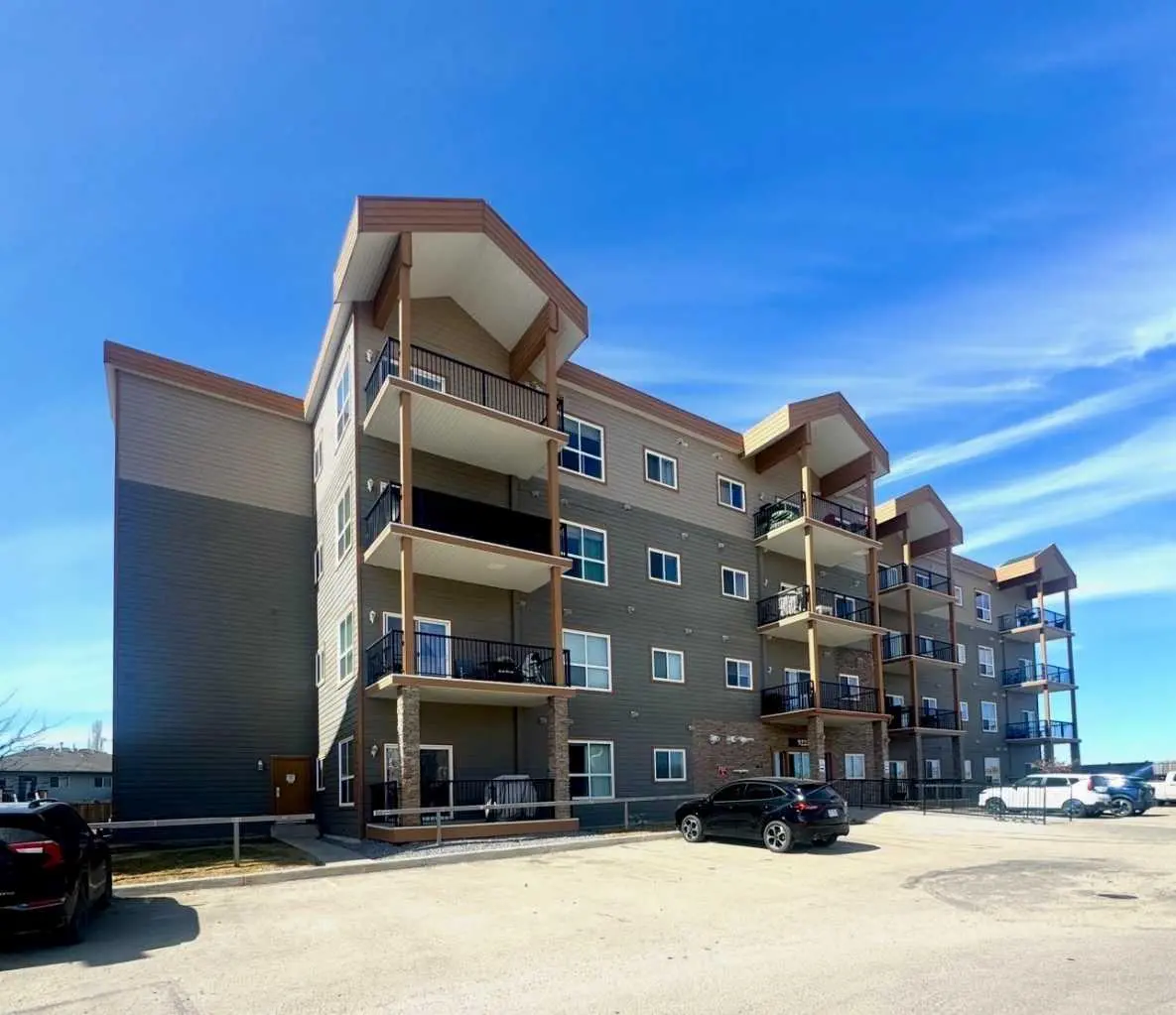 301, 9225 Lakeland Drive 
