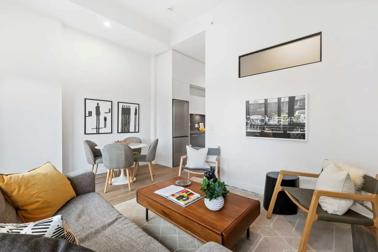 Package #1, 730 2 Avenue SW