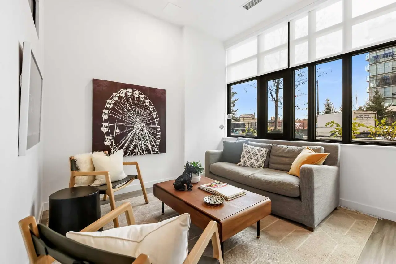 Package #1, 730 2 Avenue SW