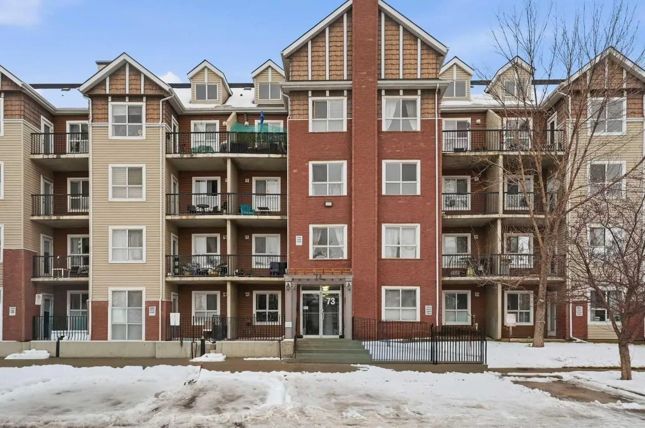 1303, 73 Erin Woods Court SE