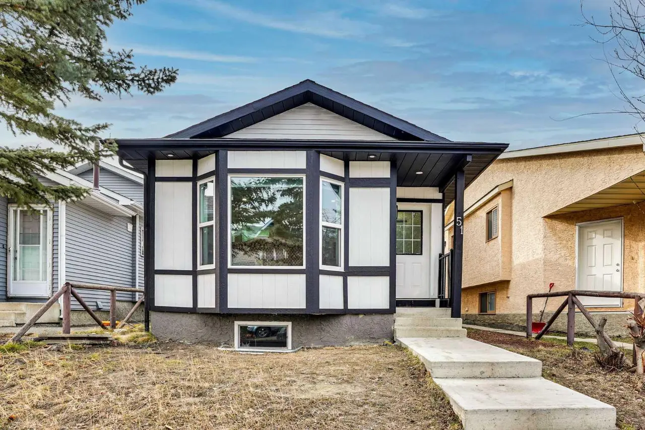51 Taraglen Road NE