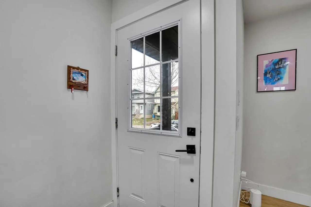 51 Taraglen Road NE