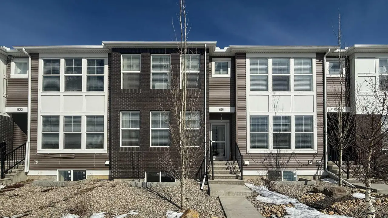 818 Cornerstone Boulevard NE