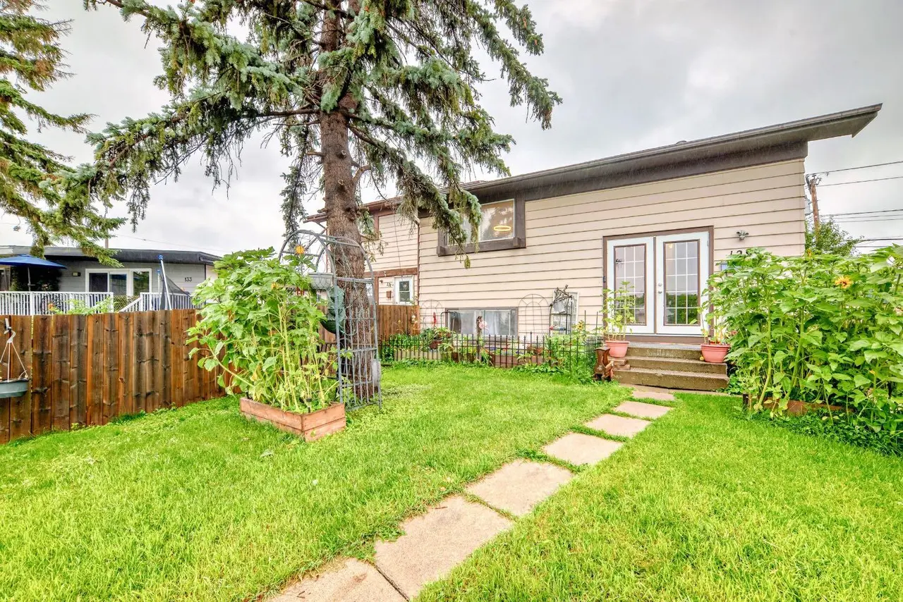 129 Dovertree Place SE