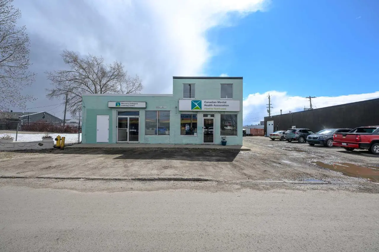 10013 110 Avenue