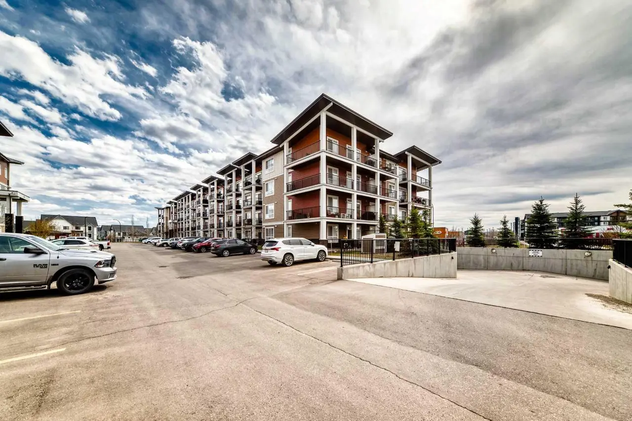 311, 40 Walgrove  SE