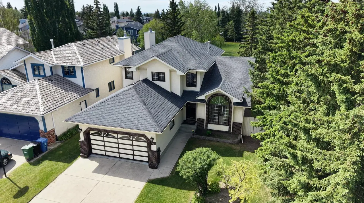 95 Hawkstone Close NW