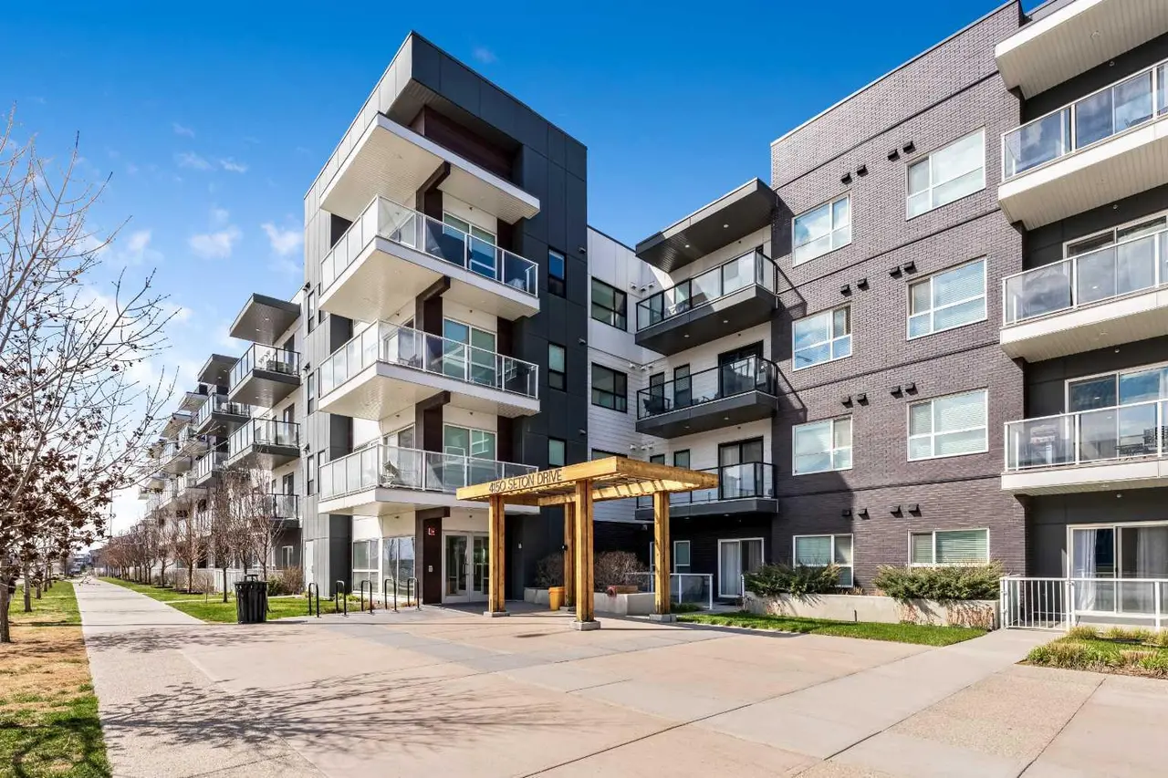 117, 4150 Seton Drive SE