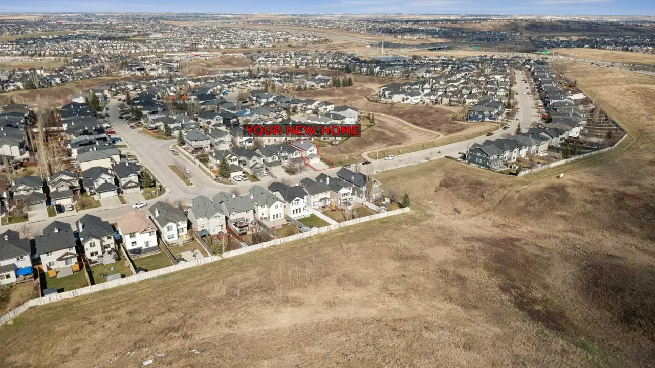 357 Kincora Drive NW