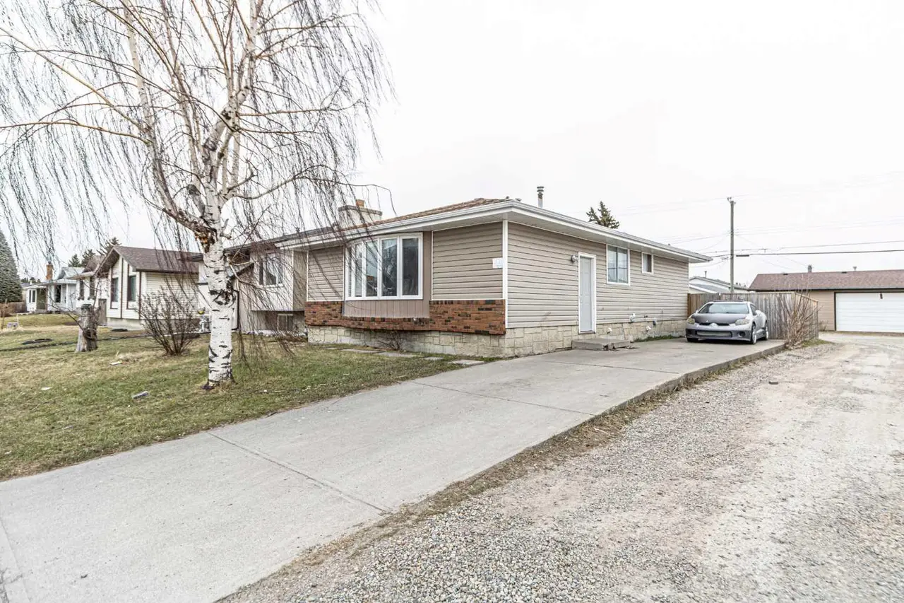121 Margate Close NE