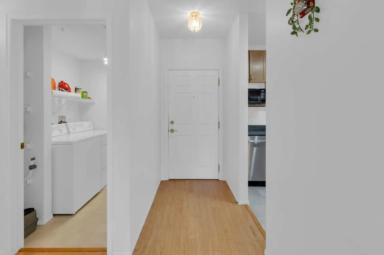 3115, 3115 Sienna Park Green SW