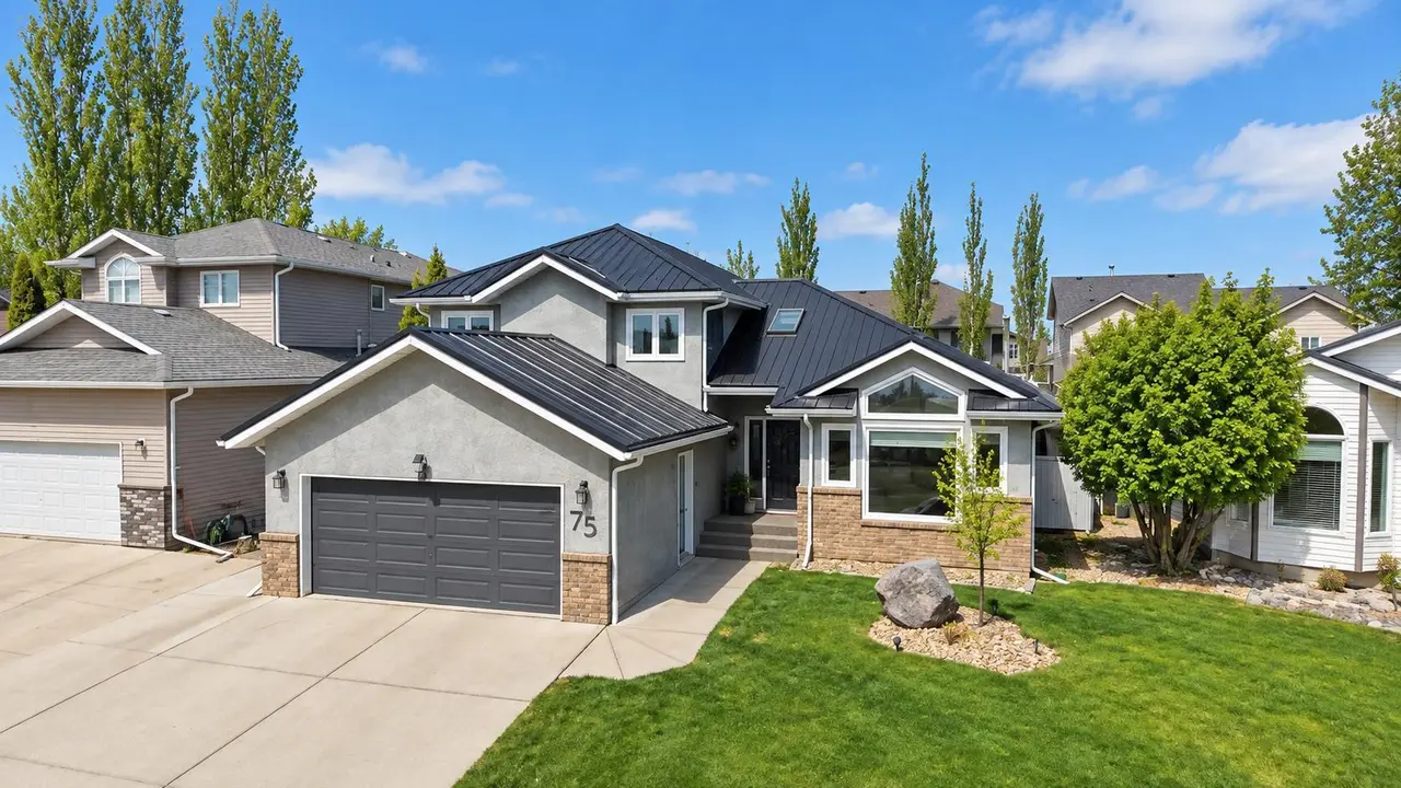 75 Parkland Close E