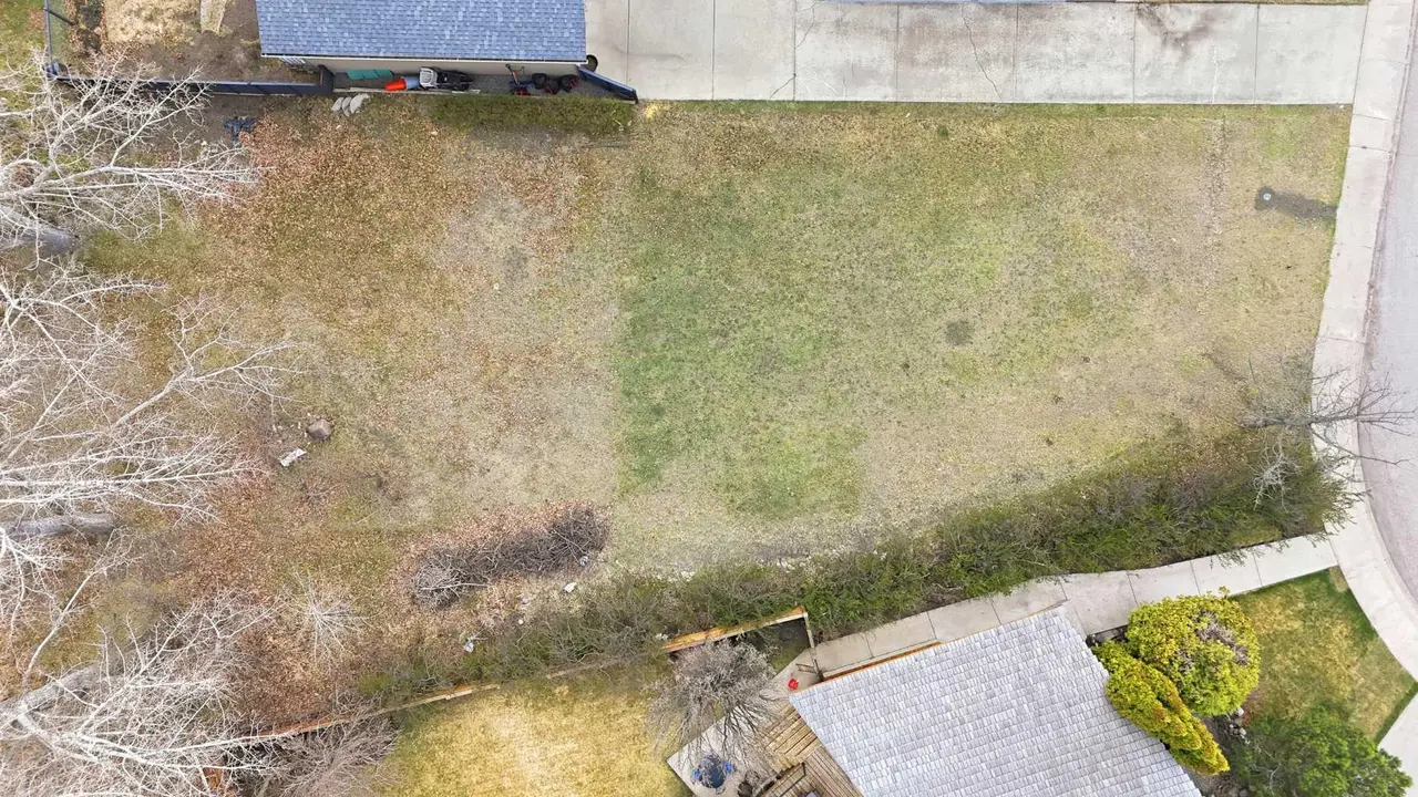 223 Piper Drive 
