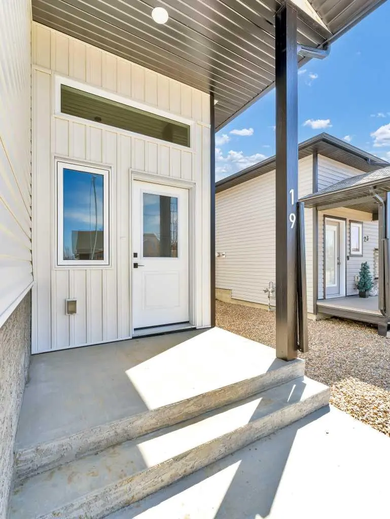 19 Somerside Gate SE