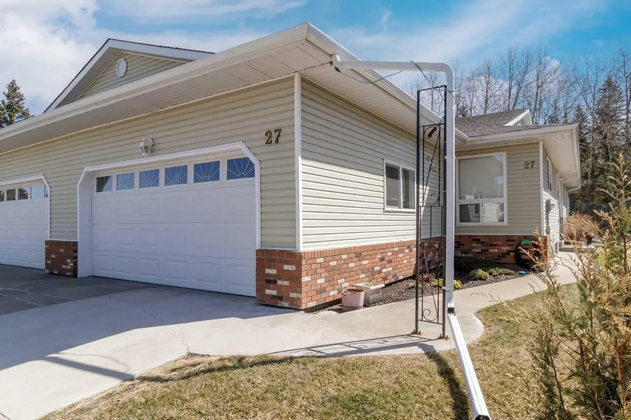27, 2821 Botterill Crescent