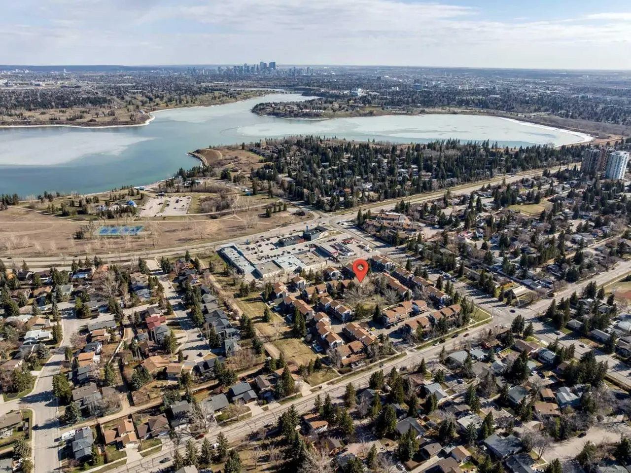 1002, 2520 Palliser Drive SW
