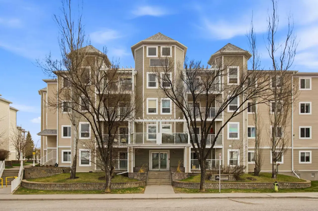 304, 280 Shawville Way SE