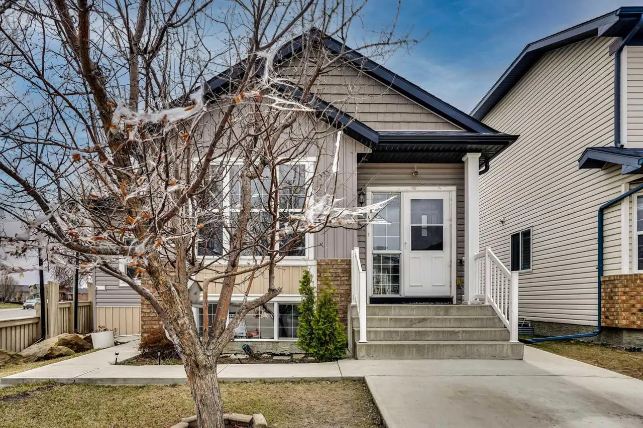 4 Martin crossing Bay NE