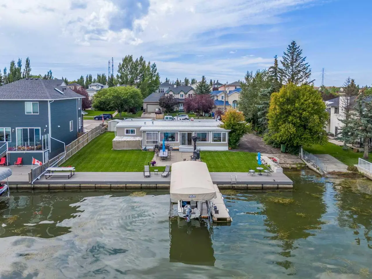 828 West Chestermere  