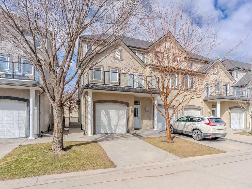 172 Simcoe Place SW