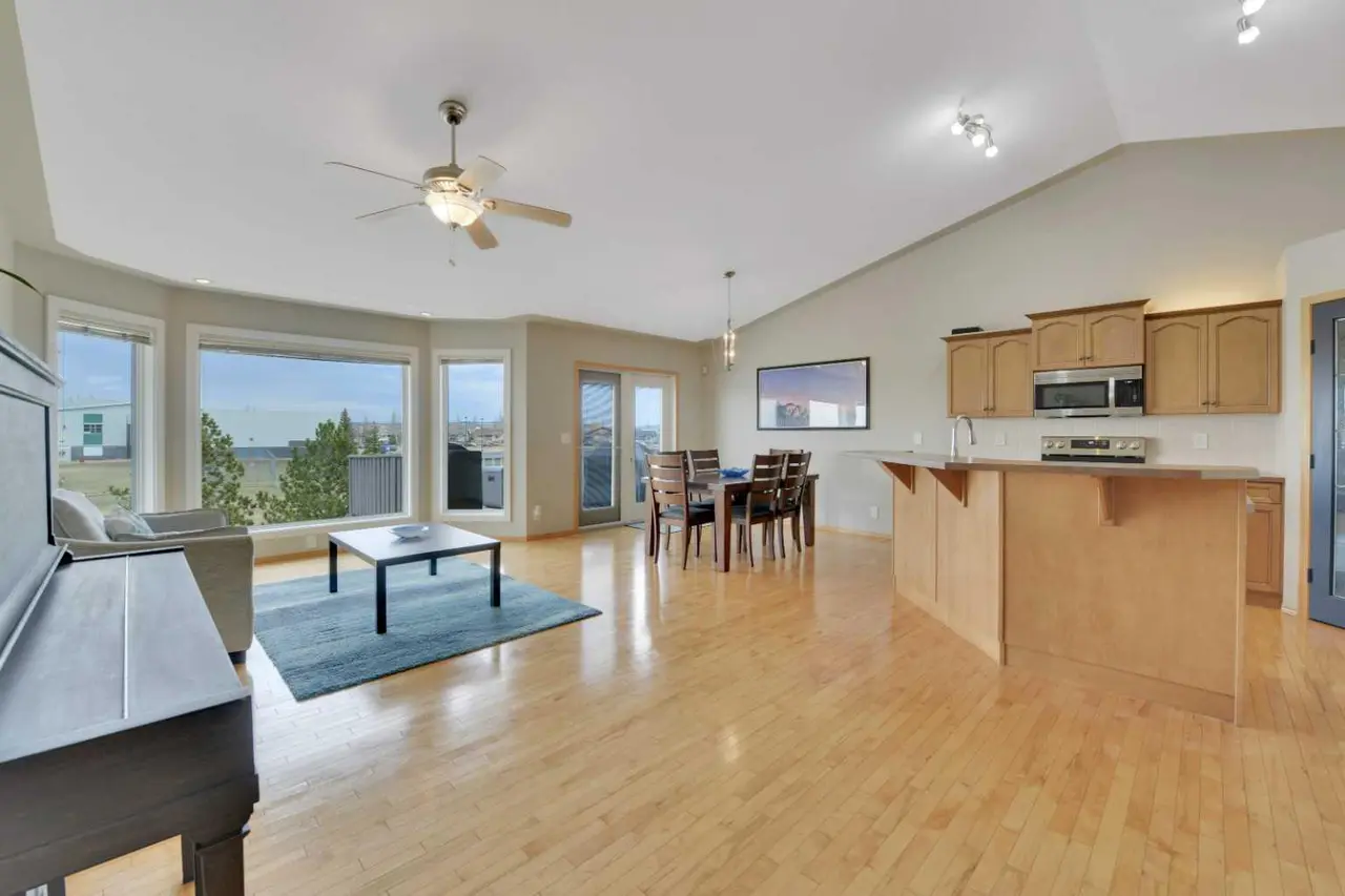50 Langford Crescent 