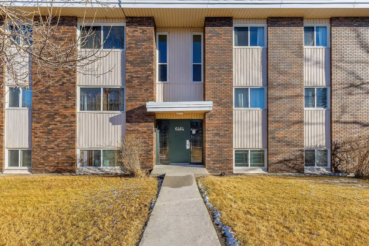 301, 6464 Travois Crescent NW