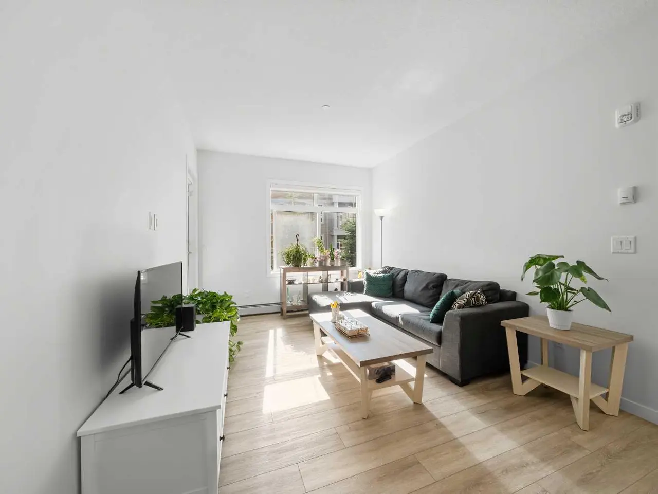 3111, 3727 Sage Hill  