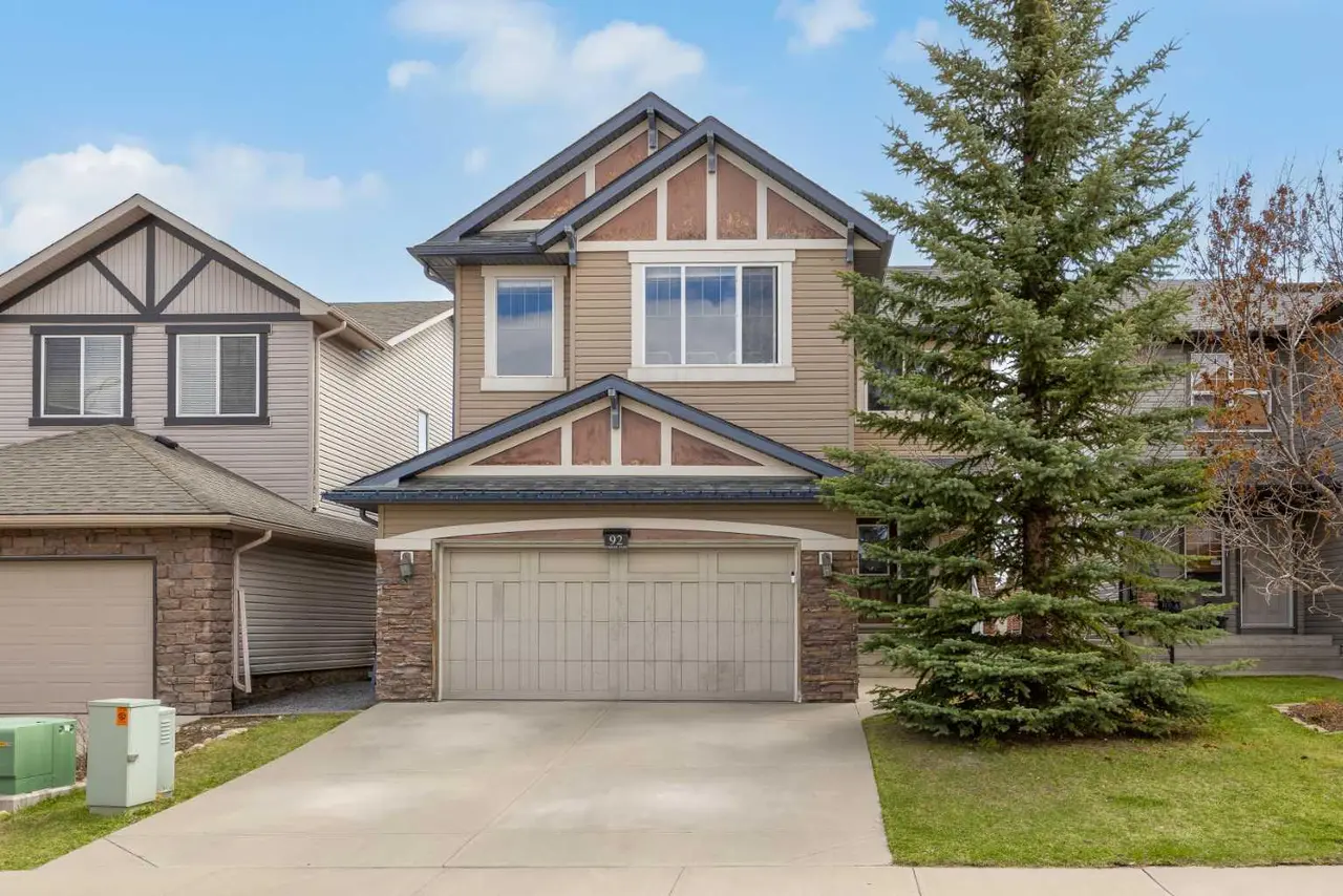92 Everoak Close SW
