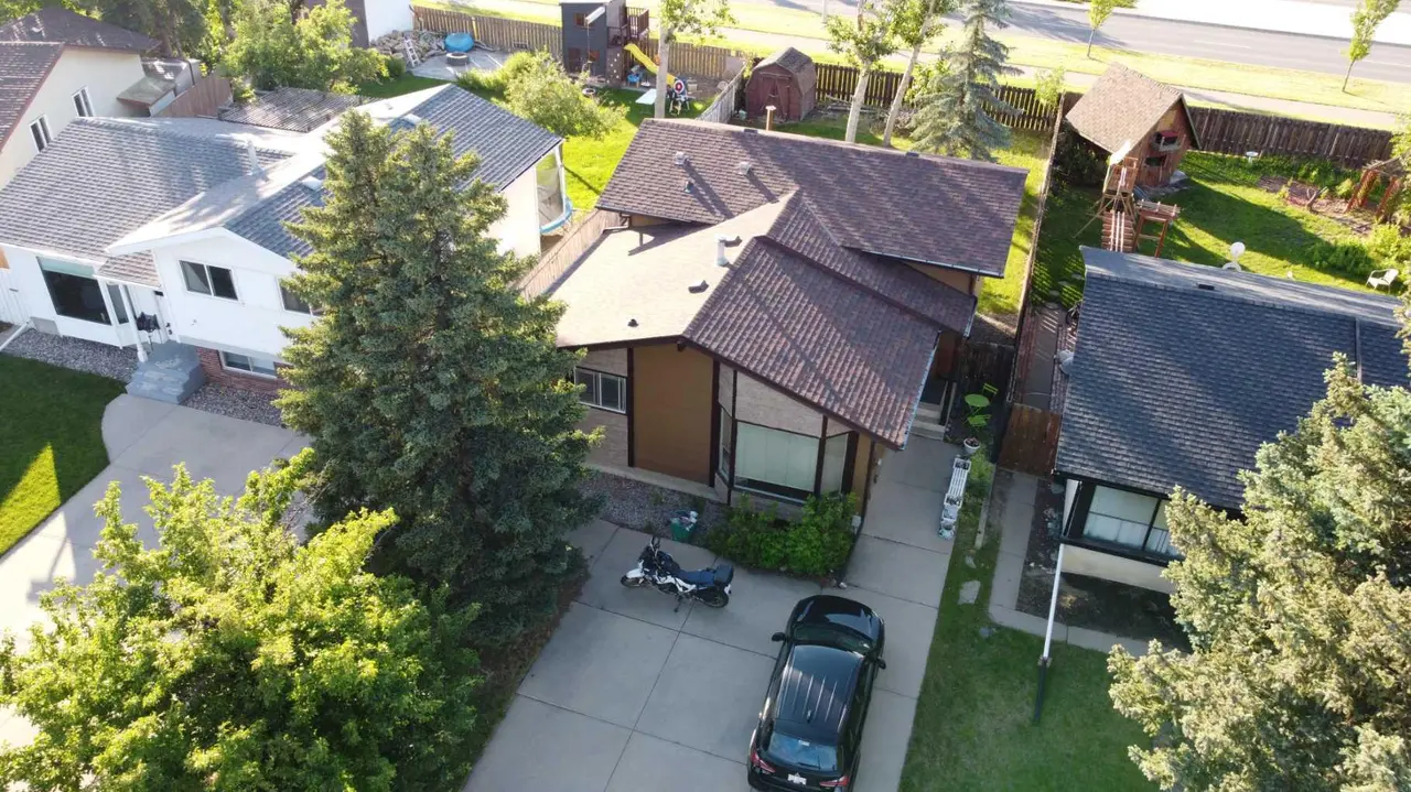 78 Pensacola Court W