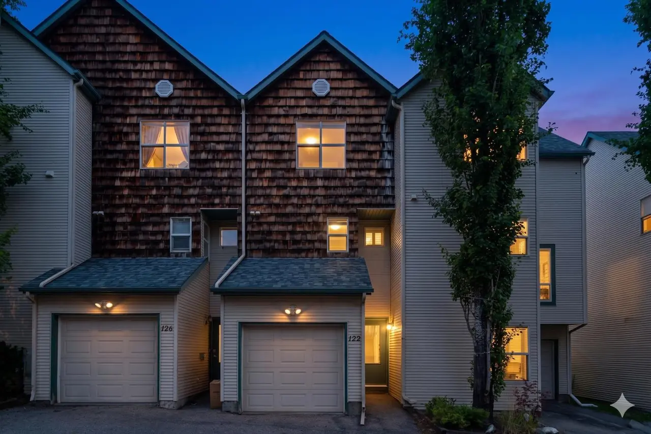 122 Bridlewood Lane SW