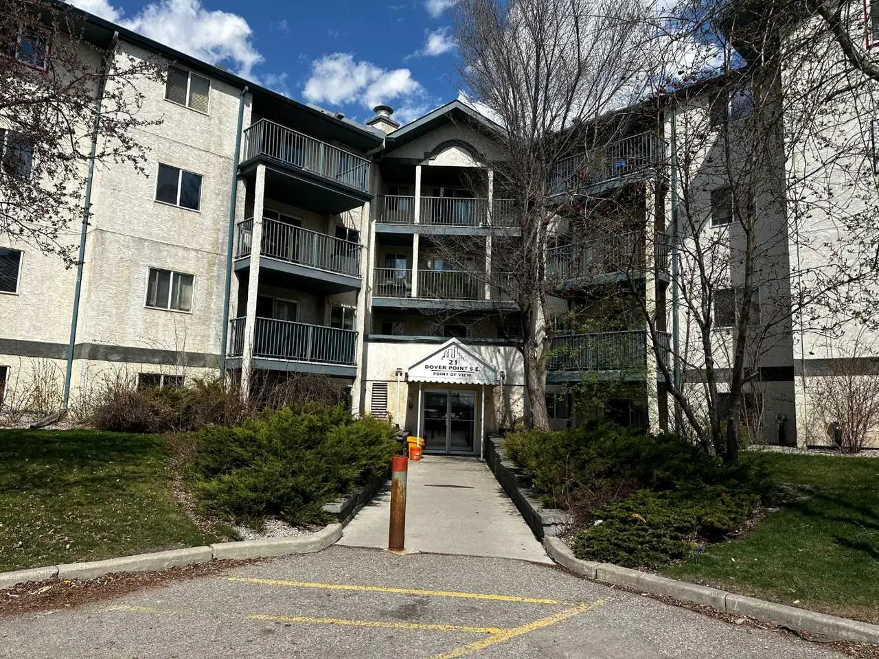 314, 21 Dover Point SE
