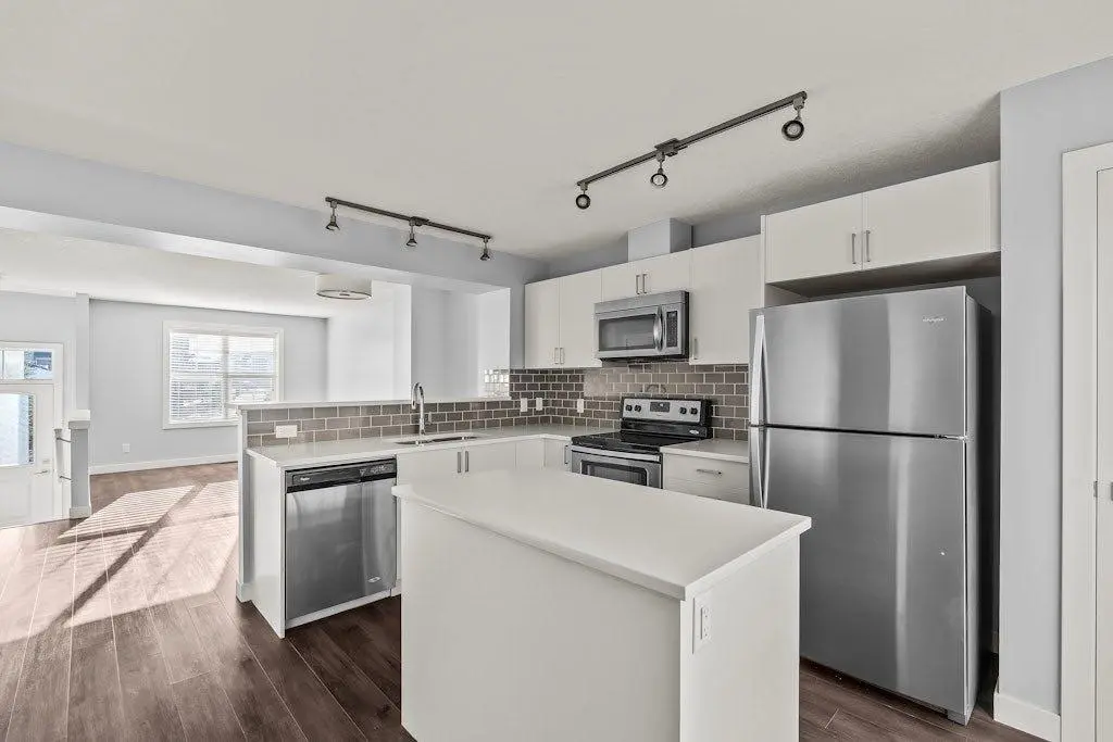 4 Evanscrest Gardens NW