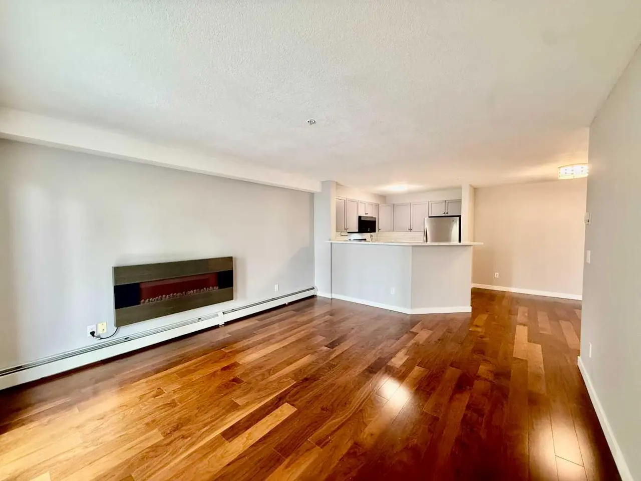 1212, 2518 Fish Creek Boulevard SW