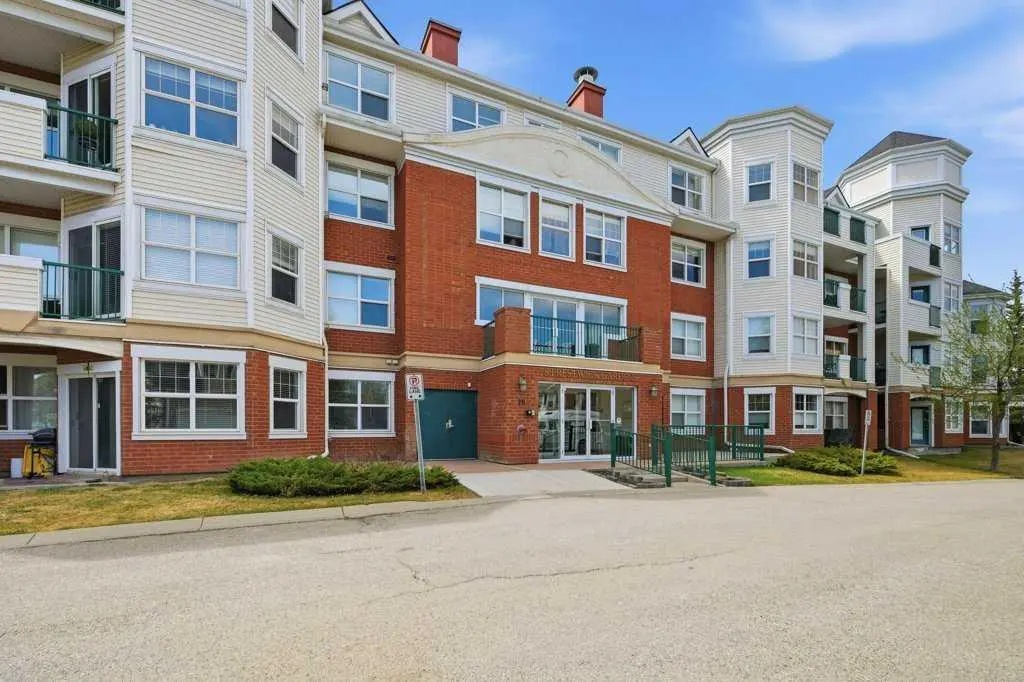 311, 78 Prestwick Gardens SE