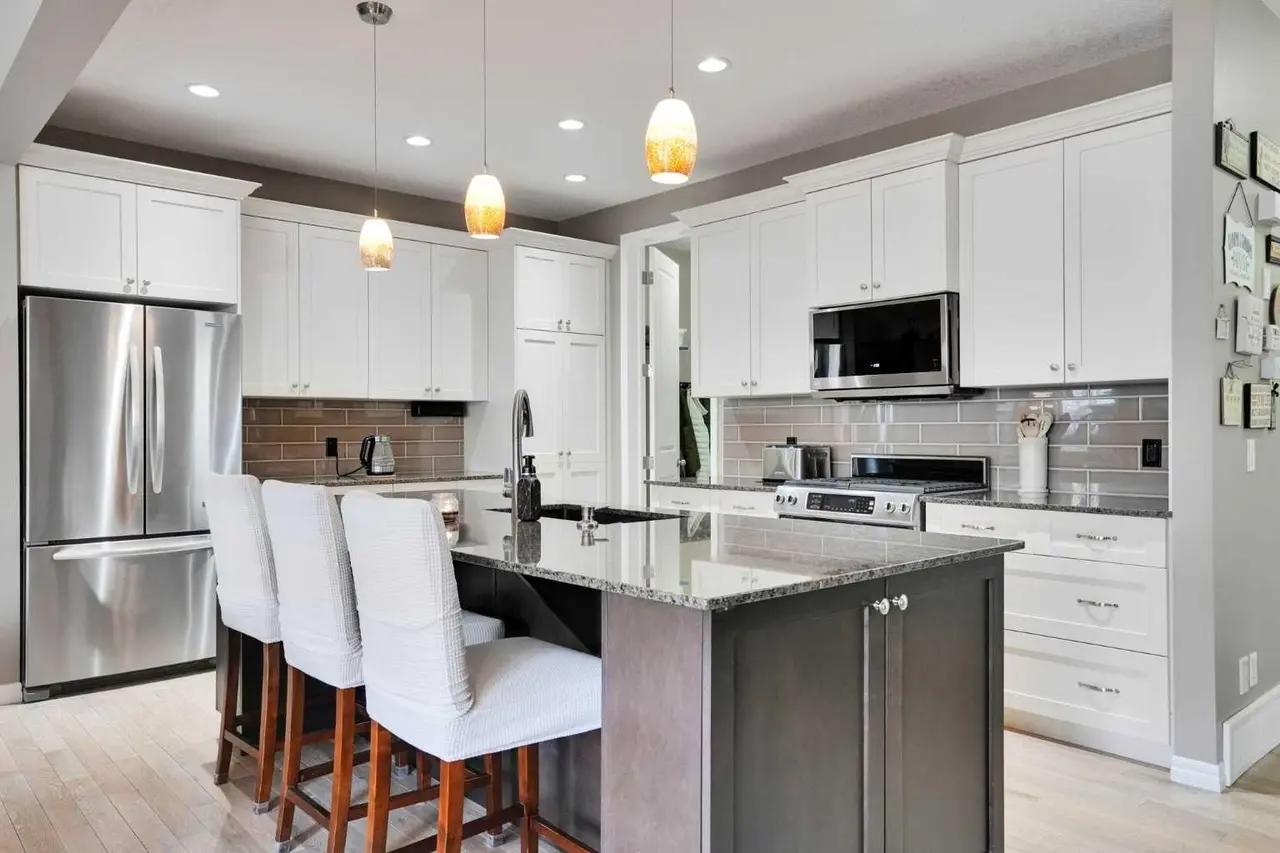 109 Cranleigh Place SE