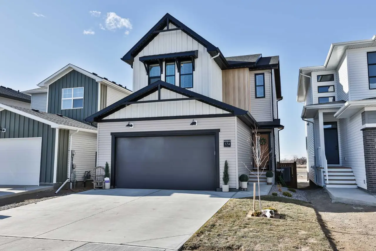 174 Caribou Bend N