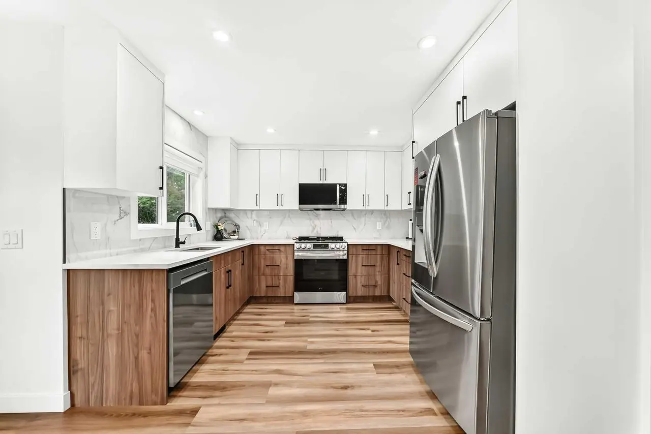 112 Christie Park Manor SW