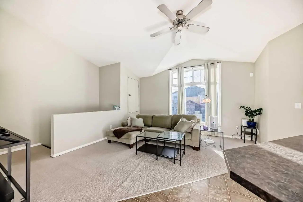 205, 20 Panatella Landing NW
