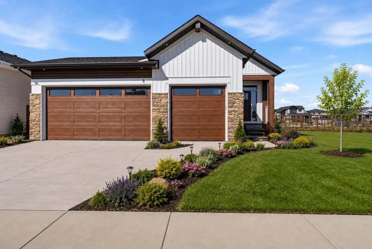 8 Tipping Avenue 