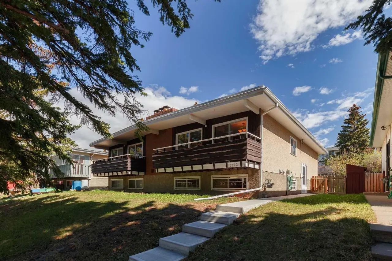 5222 Dalhousie Drive NW