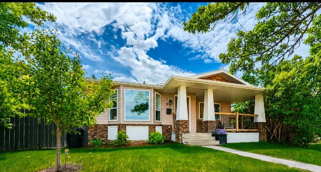 95 Hillgrove Crescent SW