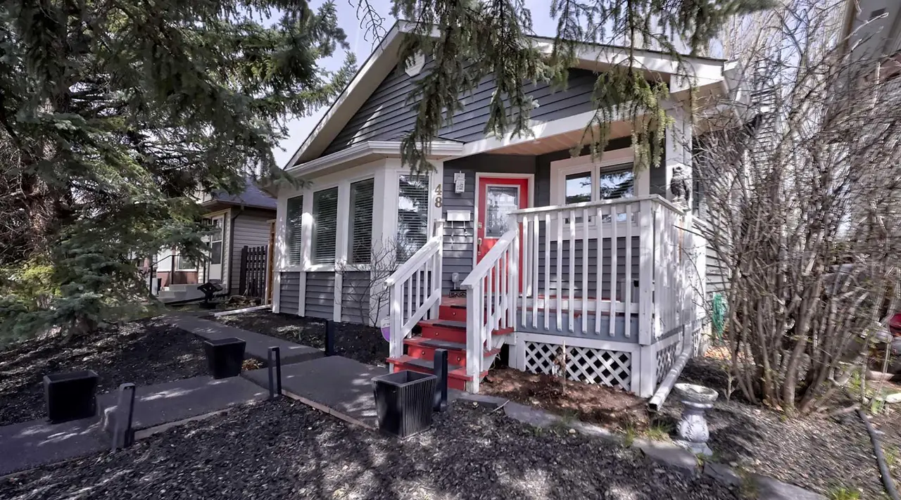 48 Riverbrook Road SE