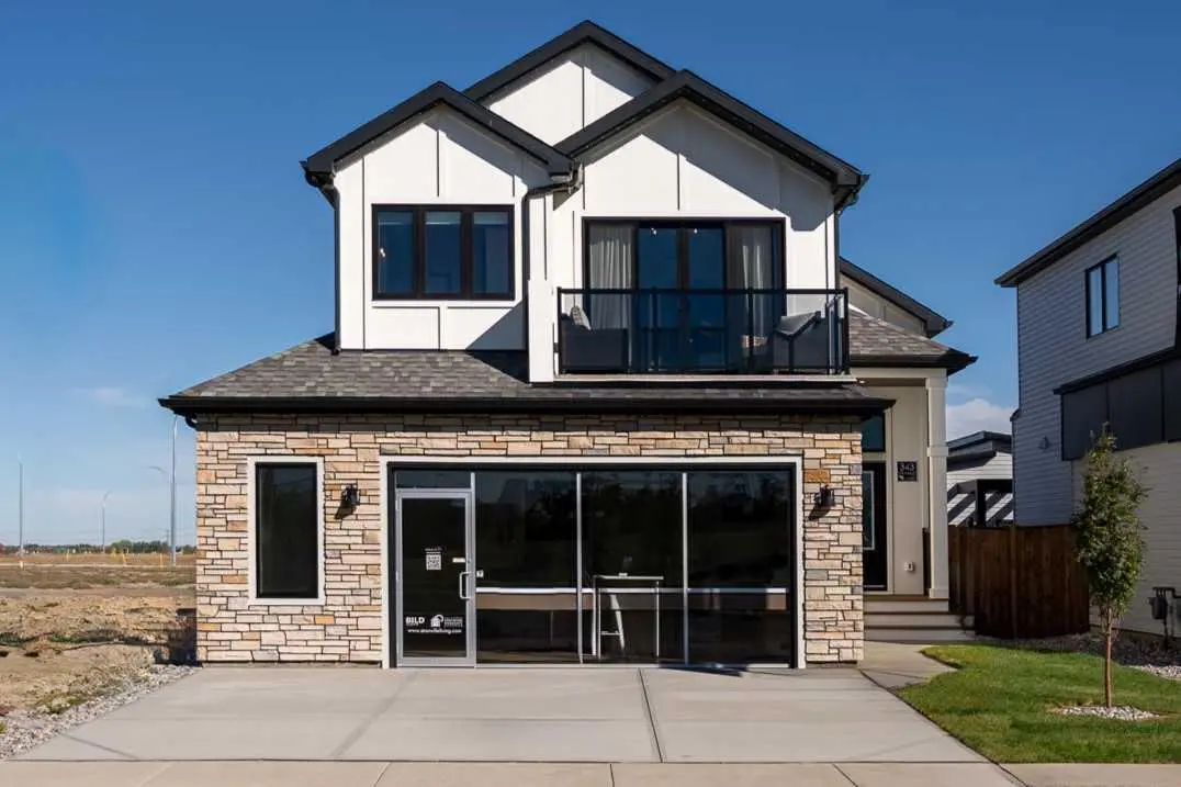 343 Blackwolf Boulevard N