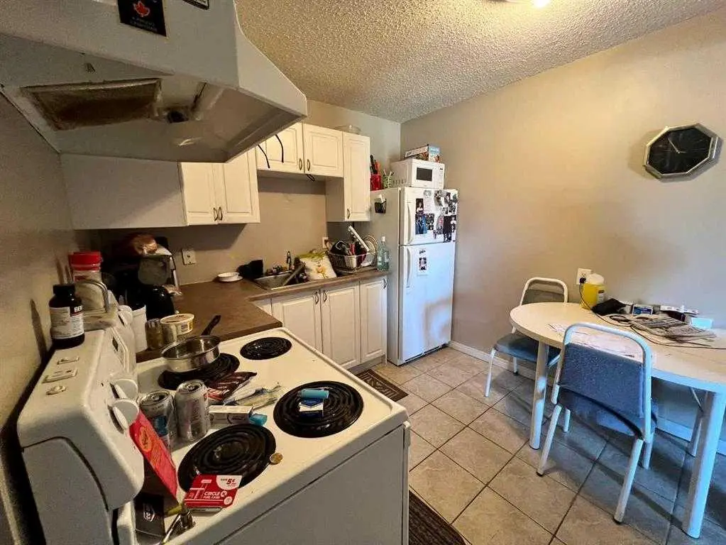 206, 114 Mount Pleasant Drive 
