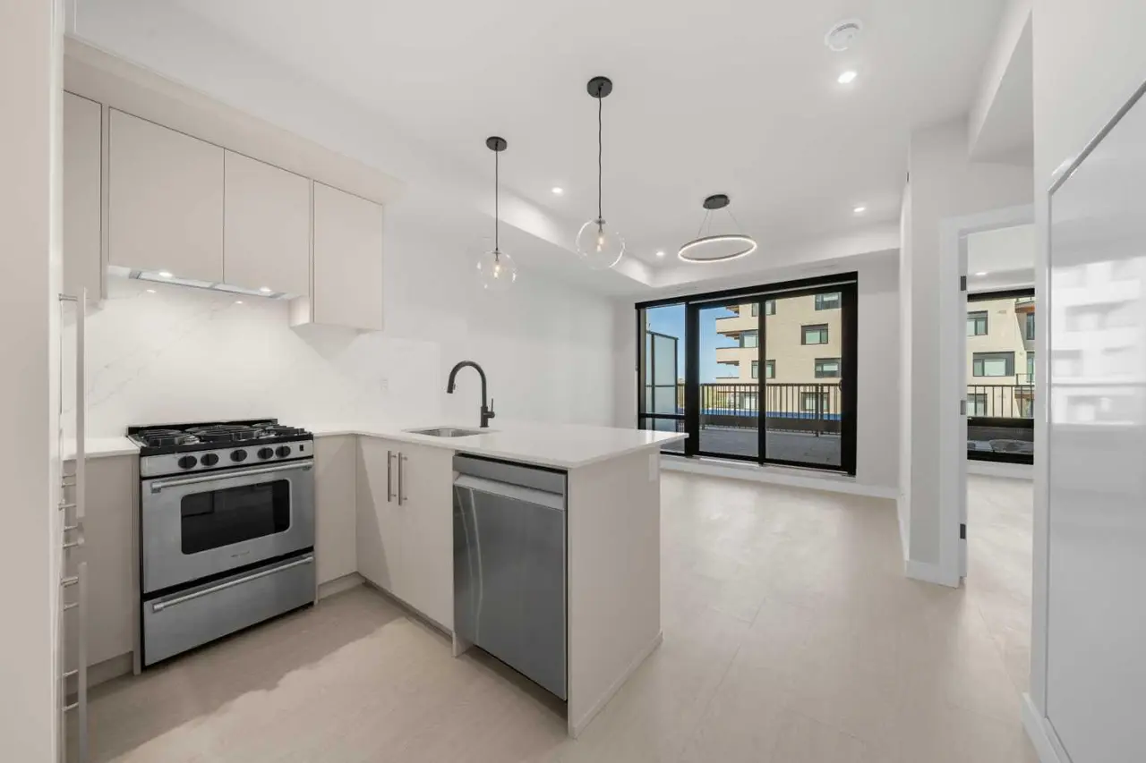 309, 8375 Broadcast Avenue SW