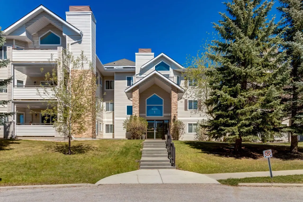 1315, 7451 Springbank Boulevard SW